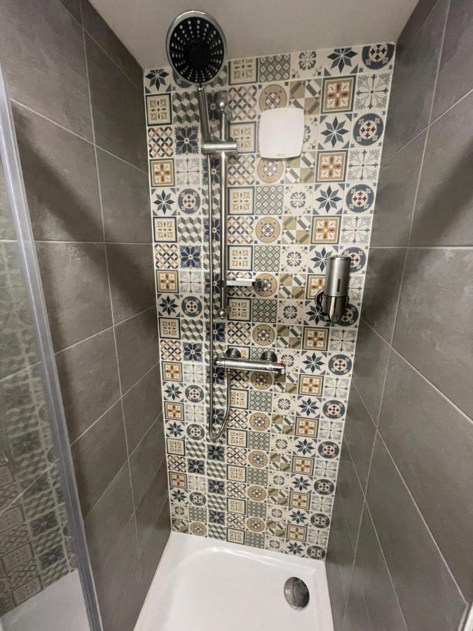 O'Bon'Plan Apartment Givors Bagian luar foto