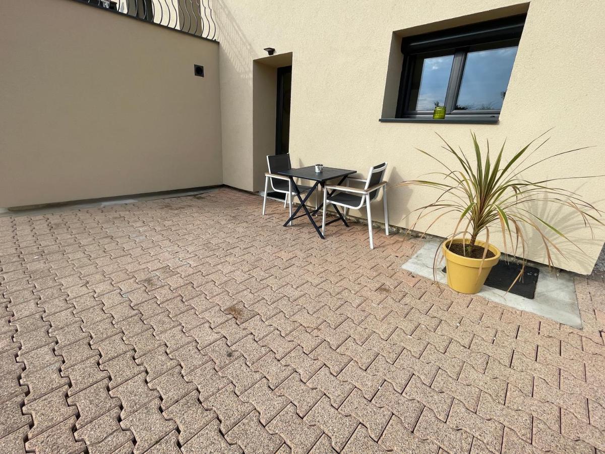 O'Bon'Plan Apartment Givors Bagian luar foto
